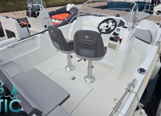 JEANNEAU - CAP CAMARAT 5.5 CC - 3