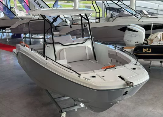 BENETEAU - FLYER 8 SPACEDECK - 2
