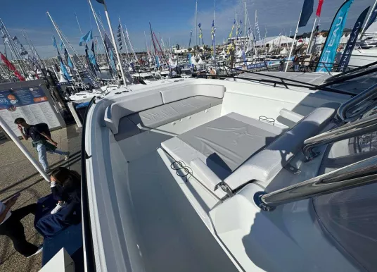 BENETEAU - FLYER 9 SPACEDECK - 5