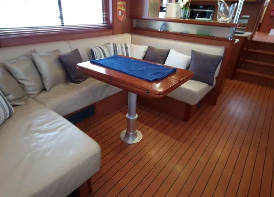 BENETEAU - SWIFT TRAWLER 52 - 12