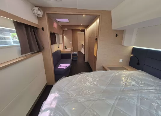 FOUNTAINE PAJOT - AURA 51 - 17