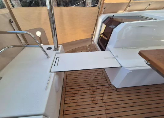 FOUNTAINE PAJOT - AURA 51 - 23