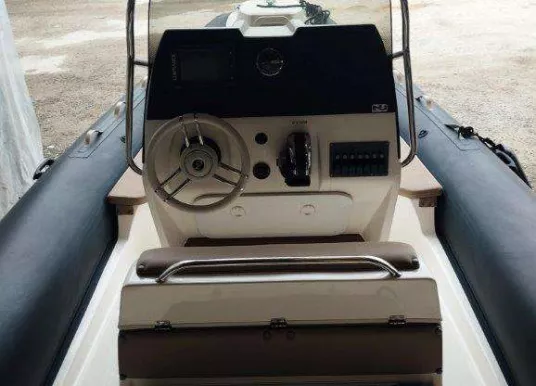 NUOVA JOLLY - NJ 650 XL - 4