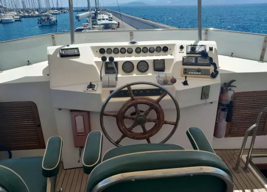 TRADER - TRADER 65 - 3