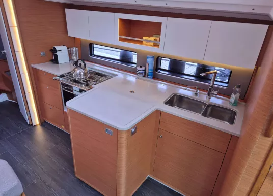 DUFOUR YACHTS - DUFOUR 41 - 16