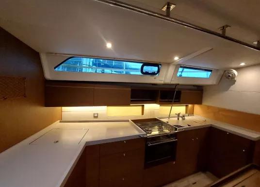 BENETEAU - OCEANIS 46.1 - 12