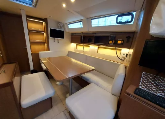 BENETEAU - OCEANIS 46.1 - 24