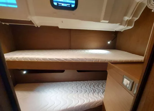 BENETEAU - OCEANIS 46.1 - 28