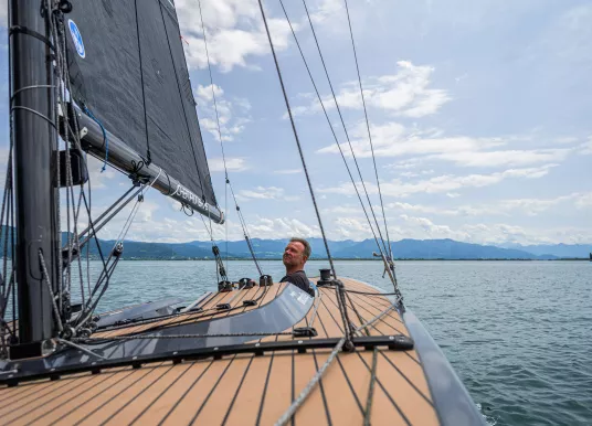 CHAMPIONSHIP YACHTING - LAGO 26 SPEEDSTER - 14