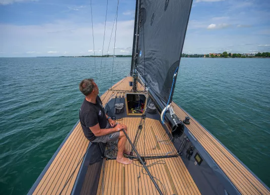 CHAMPIONSHIP YACHTING - LAGO 26 SPEEDSTER - 15