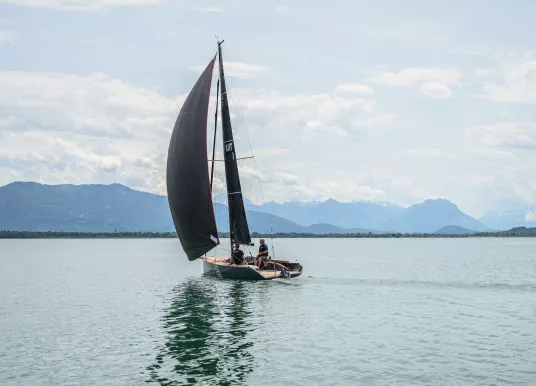 CHAMPIONSHIP YACHTING - LAGO 26 SPEEDSTER - 4