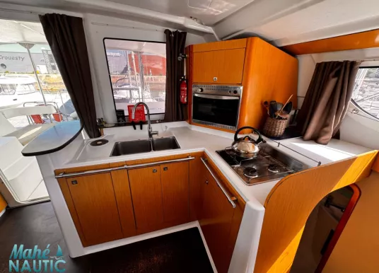 FOUNTAINE PAJOT - LIPARI 41 - 43