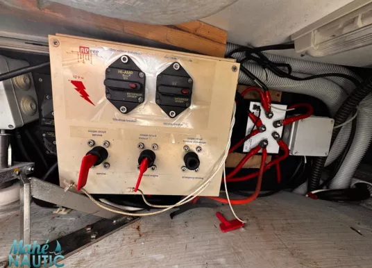 FOUNTAINE PAJOT - LIPARI 41 - 61