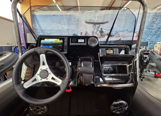 BRIG - EAGLE 6.7 - 13