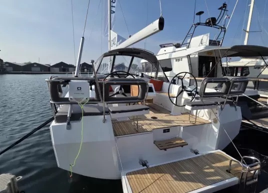 BAVARIA YACHTS - C42 - 2