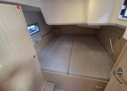 BAVARIA YACHTS - C42 - 18