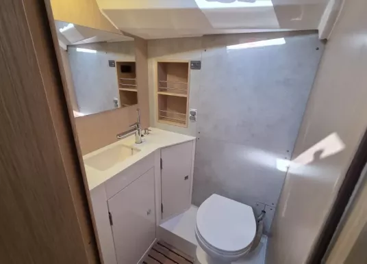 BAVARIA YACHTS - C42 - 19