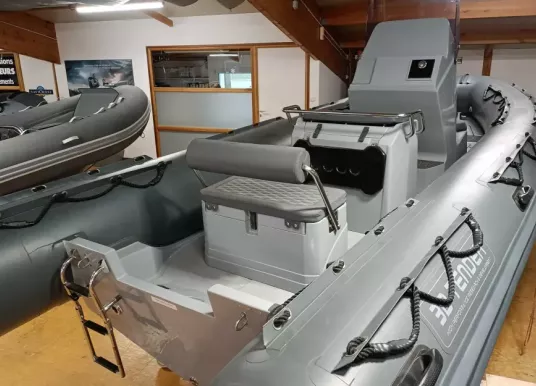 3D TENDER - PATROL 600 - 4