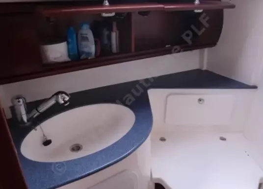 BAVARIA YACHTS - BAVARIA 36 - 2