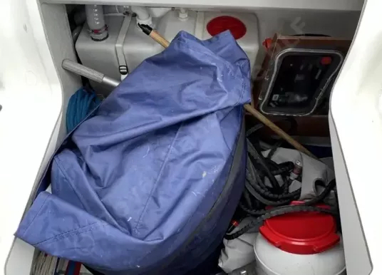 DUFOUR YACHTS - DUFOUR 32 - 9