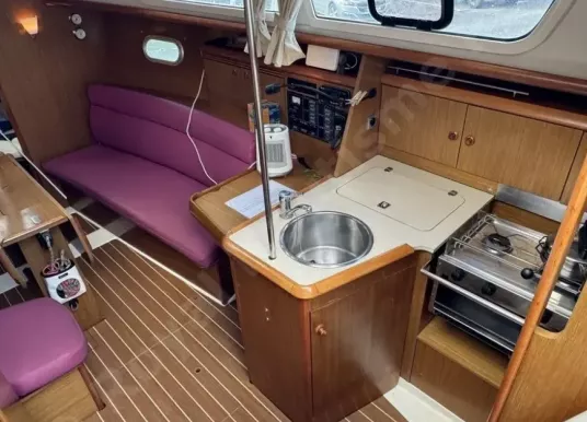 JEANNEAU - SUN ODYSSEY 32i - 3