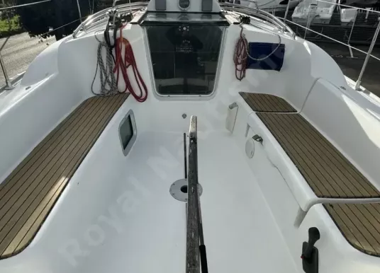 JEANNEAU - SUN ODYSSEY 32i - 10