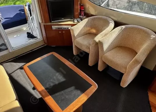 MERIDIAN - SEDAN 341 - 18