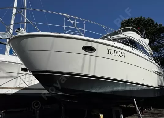 MERIDIAN - SEDAN 341 - 4