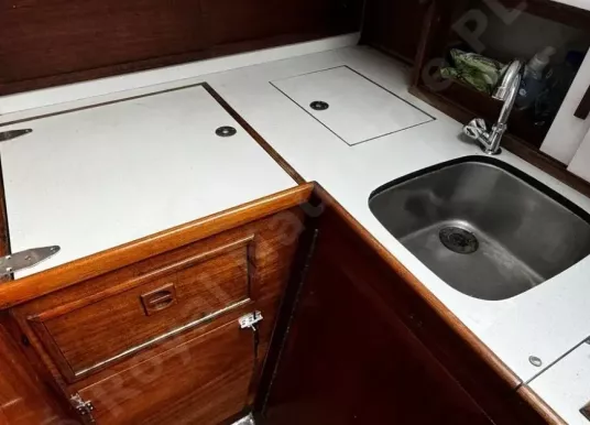 WAUQUIEZ - CENTURION 32 - 13