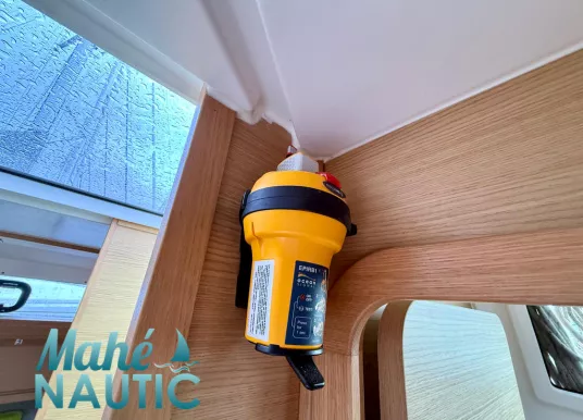 DUFOUR YACHTS - DUFOUR 412 - 16