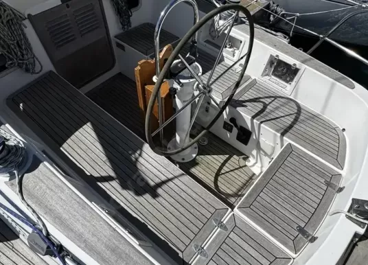 HALLBERG-RASSY - HALLBERG-RASSY 34 - 10