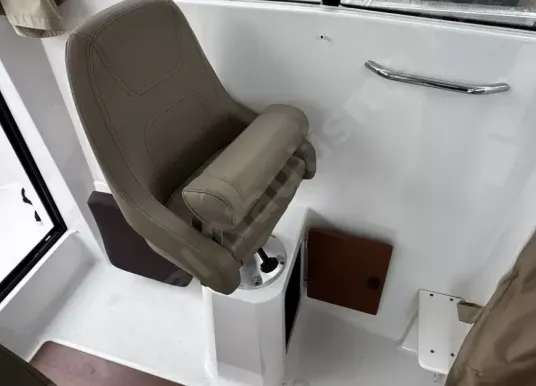 JEANNEAU - MERRY FISHER 695 - 13