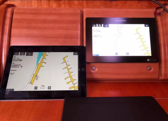 BAVARIA YACHTS - BAVARIA 33 CRUISER - 15