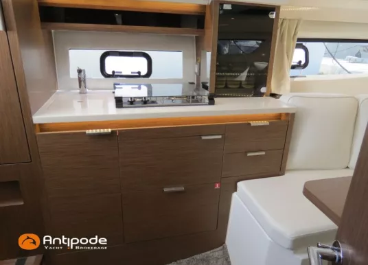 JEANNEAU - CAP CAMARAT 10.5 WA - 11