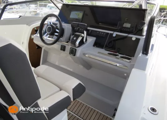 JEANNEAU - CAP CAMARAT 10.5 WA - 18