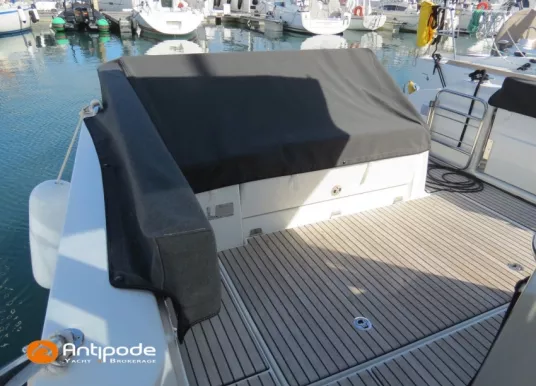 JEANNEAU - CAP CAMARAT 10.5 WA - 31