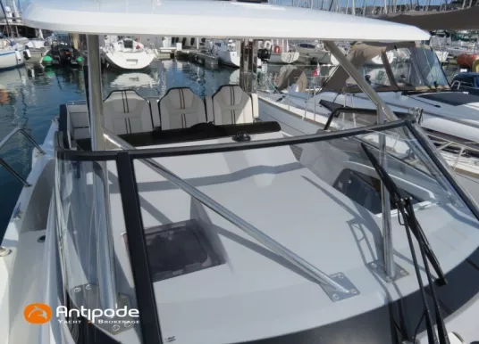 JEANNEAU - CAP CAMARAT 10.5 WA - 35