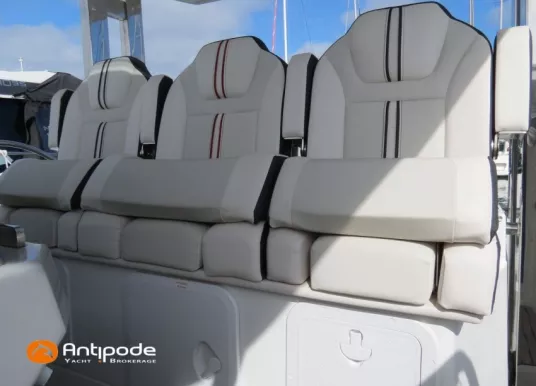 JEANNEAU - CAP CAMARAT 10.5 WA - 38