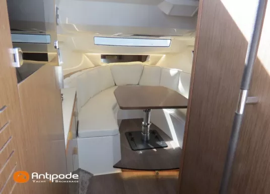 JEANNEAU - CAP CAMARAT 10.5 WA - 10