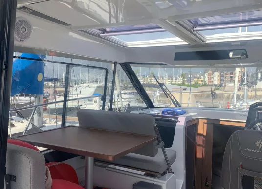 JEANNEAU - MERRY FISHER 895 - 12