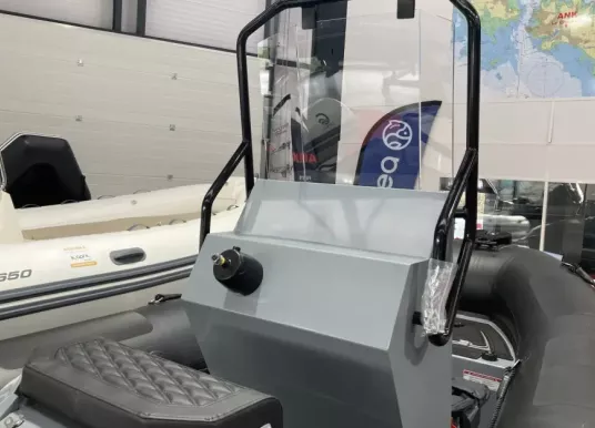 3D TENDER - NIVIDIC 550 - 3