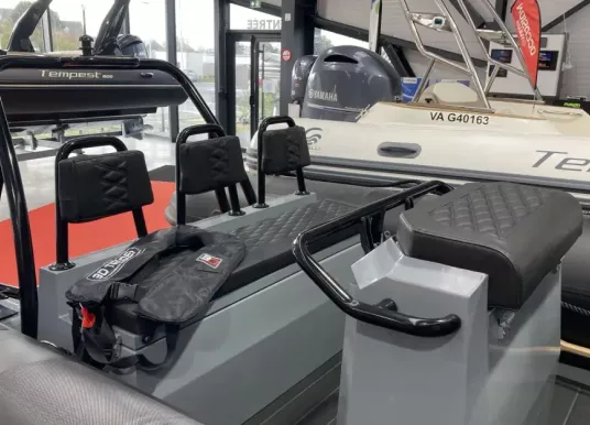 3D TENDER - NIVIDIC 550 - 4