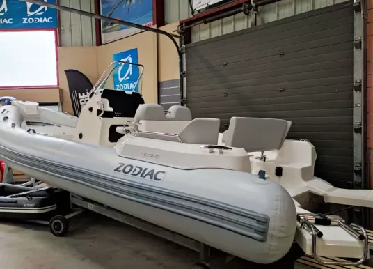 ZODIAC - MEDLINE 6.8 - 3