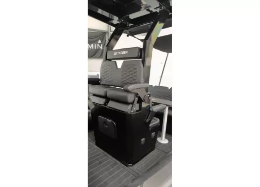 3D TENDER - ODYSSEY 635 - 10