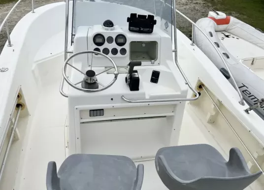 KELT - WHITE SHARK 205 - 6