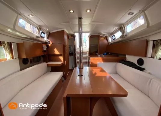 BENETEAU - OCEANIS 35 - 24