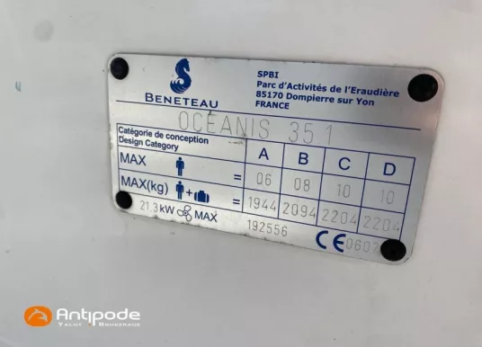 BENETEAU - OCEANIS 35 - 39