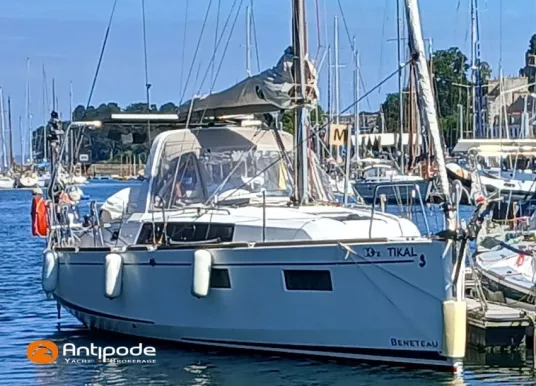BENETEAU - OCEANIS 35 - 53