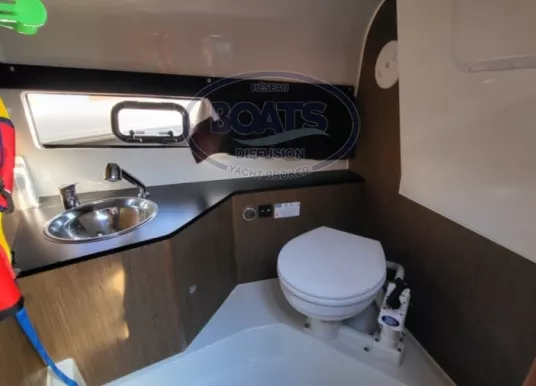 BENETEAU - FLYER 8.8 SUNDECK - 11