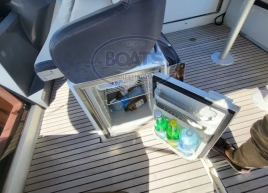 BENETEAU - FLYER 8.8 SUNDECK - 5
